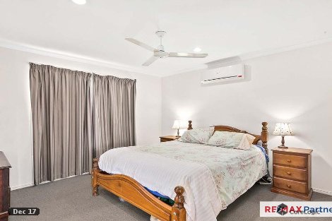 7 Mia Ct, Nikenbah, QLD 4655