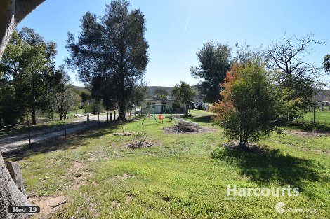 23 Trezise St, Eldorado, VIC 3746