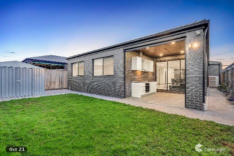 25 Oasis Ave, Mickleham, VIC 3064