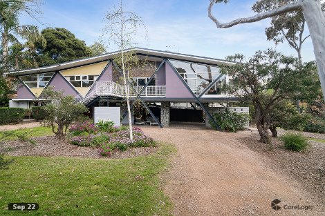 24 Lister St, Kew East, VIC 3102