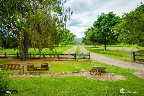 2 Crosthwaite Lane, Kergunyah South, VIC 3691