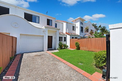 2/4 Scenic Ave, Benowa, QLD 4217