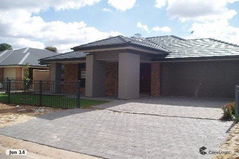 38 Saxon St, Smithfield Plains, SA 5114