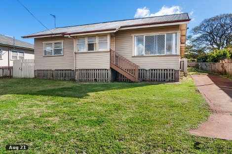 17 Ford St, Rockville, QLD 4350