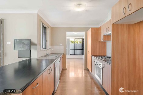 8 Sawtell Cl, Hoxton Park, NSW 2171