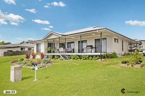 8 Deedes Cres, Bushland Beach, QLD 4818