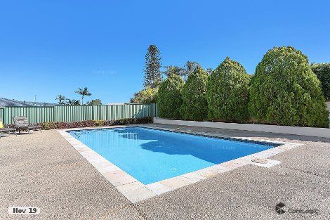 19 Collins Cres, Benowa, QLD 4217