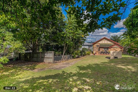 110 Stanton St, Cannon Hill, QLD 4170