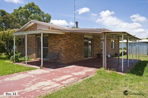 5 Quarry St, Cambooya, QLD 4358