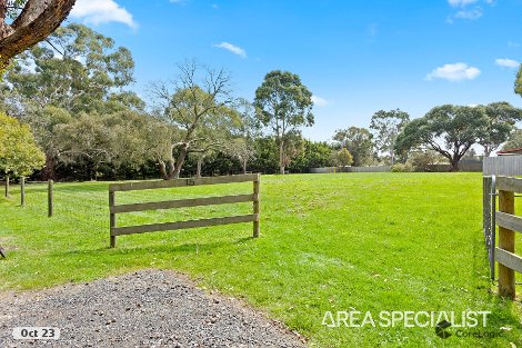 15 Wattle Ct, Lang Lang, VIC 3984