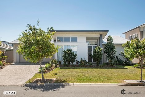 8 Ruthenium Ct, Hope Island, QLD 4212