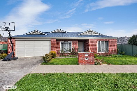 9 Platypus Dr, Mount Clear, VIC 3350