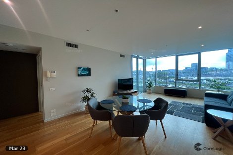 315/2 Newquay Prom, Docklands, VIC 3008