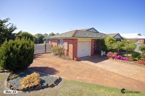 9 Racecourse Cres, Turners Beach, TAS 7315