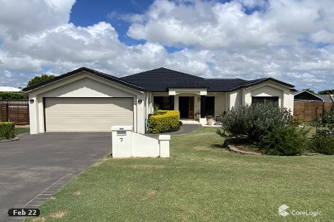 7 Hillview Pde, Kingaroy, QLD 4610