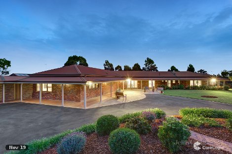 105 Gills Rd, Watsons Creek, VIC 3097