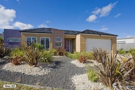 19 Furneaux Cl, Barwon Heads, VIC 3227