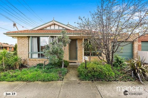 12 Roser Dr, Altona Meadows, VIC 3028