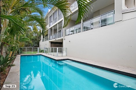 8/18 Barton Rd, Hawthorne, QLD 4171