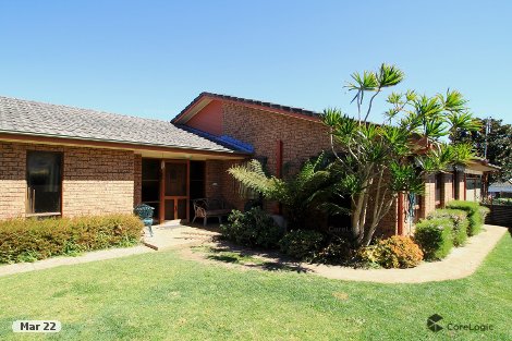 7 Lyons Rd, Sussex Inlet, NSW 2540