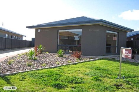 1 Lapwing Ave, Robe, SA 5276