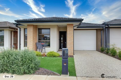 19 Stanmore Cres, Wyndham Vale, VIC 3024