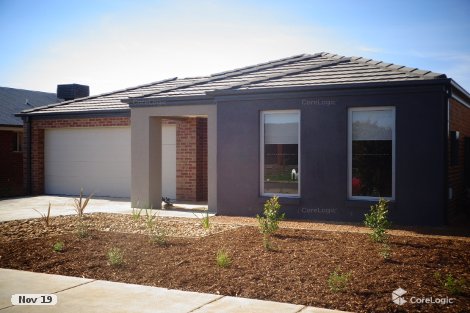 240 Station St, Epsom, VIC 3551