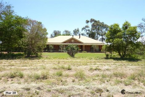 8r Coakers Rd, Terramungamine, NSW 2830