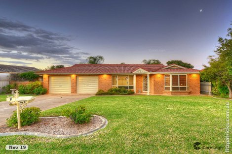 9 Paldi Cres, Glenfield Park, NSW 2650