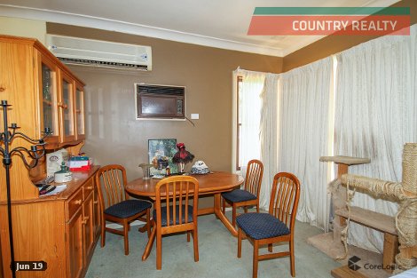 8 Jubilee St, Merredin, WA 6415