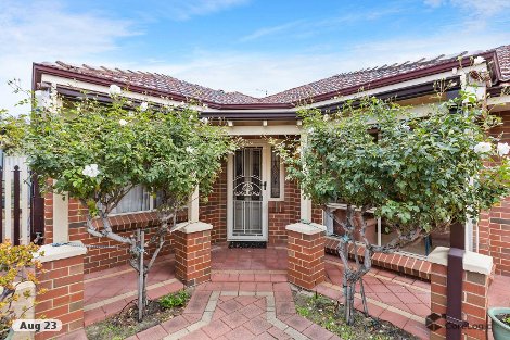 8a Pembroke St, Bicton, WA 6157