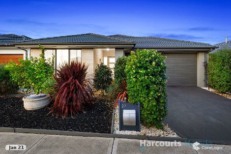 27 Goldington St, Mickleham, VIC 3064