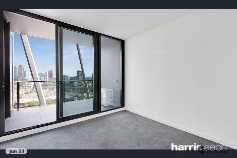 2404/89 Gladstone St, South Melbourne, VIC 3205