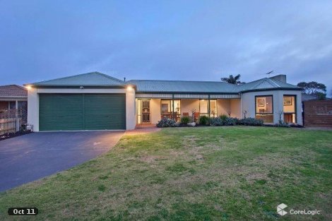 13 Courageous Ct, Frankston, VIC 3199