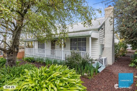 61 Main St, Gordon, VIC 3345