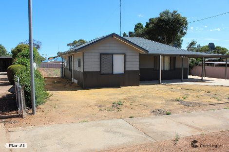 8 High St, Goomalling, WA 6460