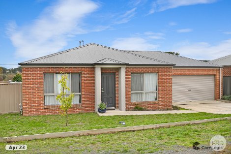 6 Davis St, Creswick, VIC 3363