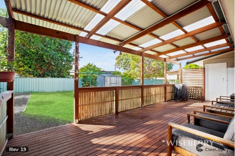 18 Waverley Rd, Mannering Park, NSW 2259