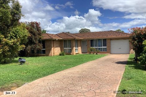 7 Lobelia St, Macquarie Fields, NSW 2564