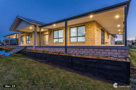 30 Kangaroo Flat Rd, Cowra, NSW 2794