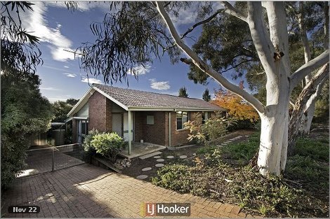 17 Lenehan St, Giralang, ACT 2617