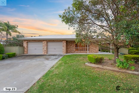 2 Hiles Ct, Tocumwal, NSW 2714