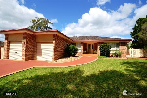 7 Mayfair Ct, Bomaderry, NSW 2541