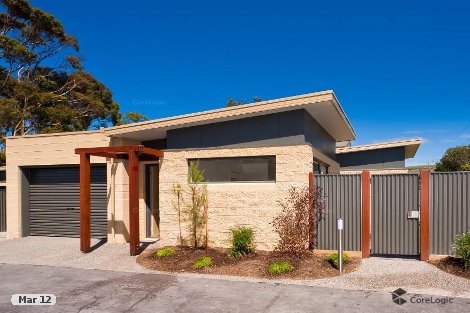 1 Pengilley Ave, Apollo Bay, VIC 3233