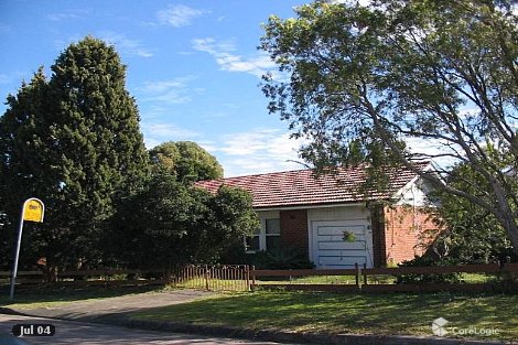 1 Bray Cres, Garden Suburb, NSW 2289