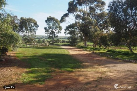 272 Lallys Rd, Hill River, SA 5453