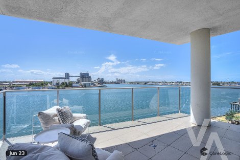 502/19 Honeysuckle Dr, Newcastle, NSW 2300