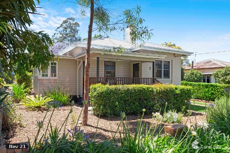 2 Wonderley St, Mount Lofty, QLD 4350