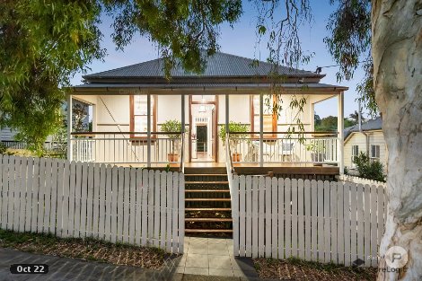 17 Heussler Tce, Milton, QLD 4064