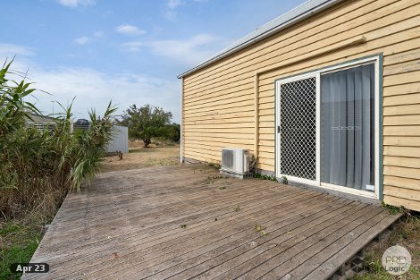 22 Elizabeth Rd, Creswick, VIC 3363